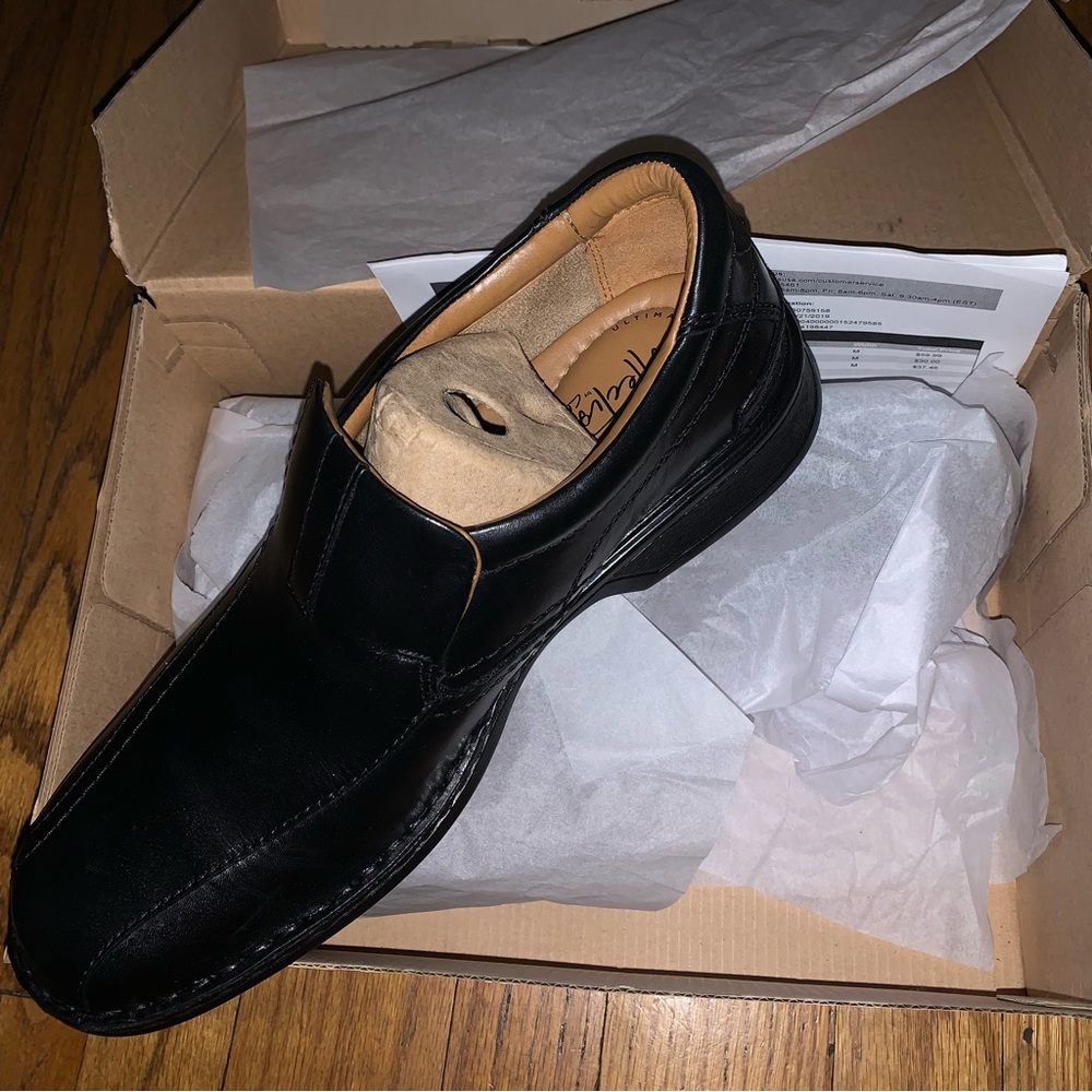 Escalade Step Black Leather CLARCK USA